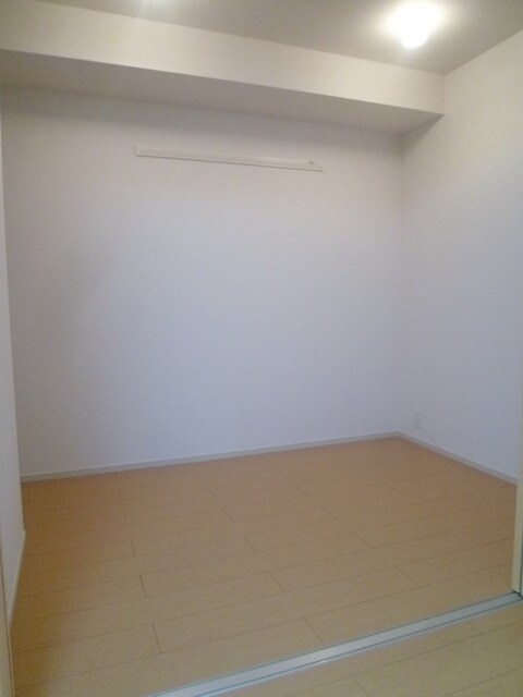 レフィナードソメイB棟の物件内観写真