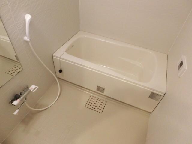 セルティスコートの物件内観写真