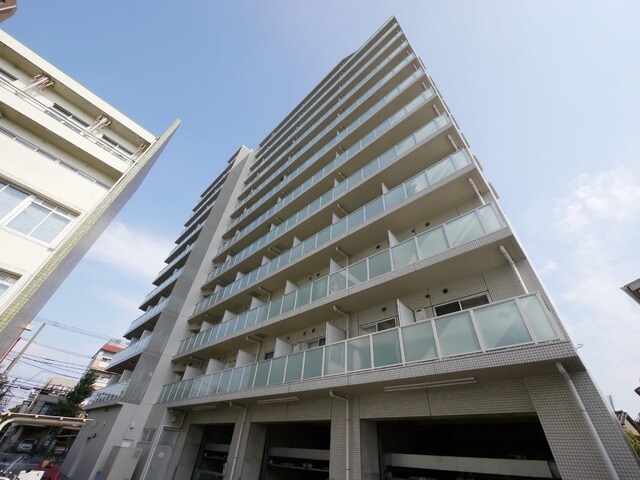 プルス上十条の物件外観写真