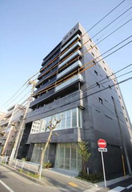 イート アパートメント ヴェリタスの物件外観写真