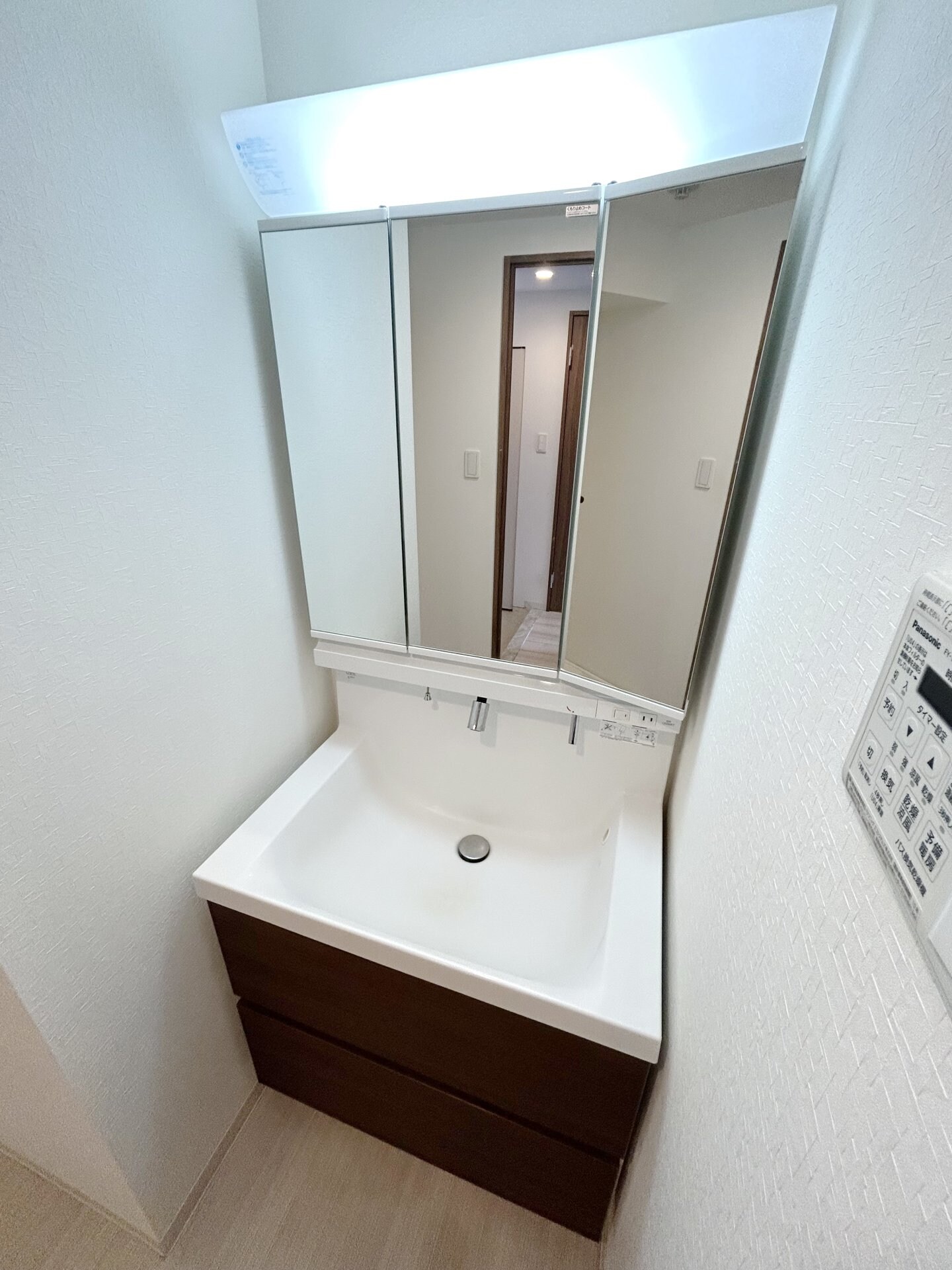 イート アパートメント ヴェリタスの物件内観写真