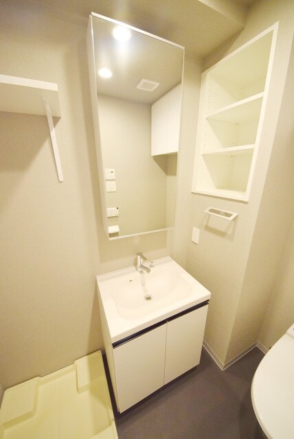 プラウドフラット根津谷中の物件内観写真