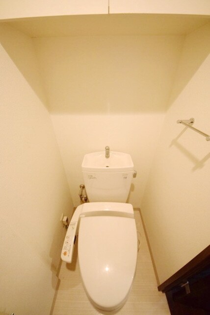 コンフォリア田町の物件内観写真