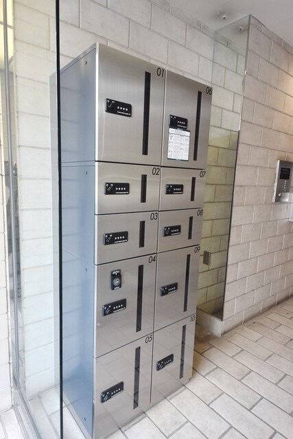 スイート・ワン・コートの物件内観写真