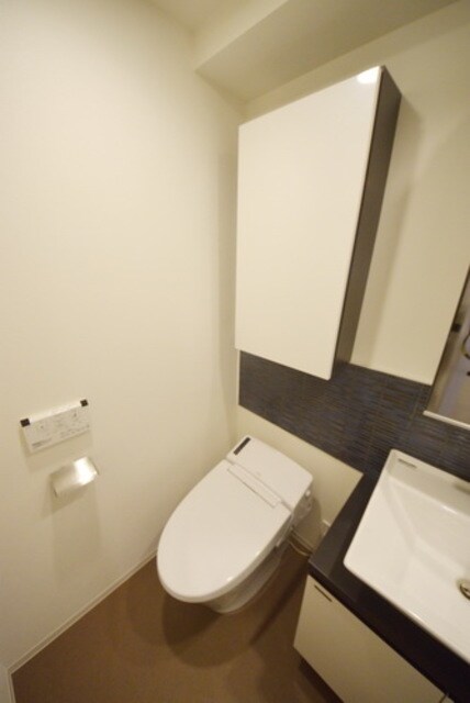 クレセント虎ノ門新橋の物件内観写真