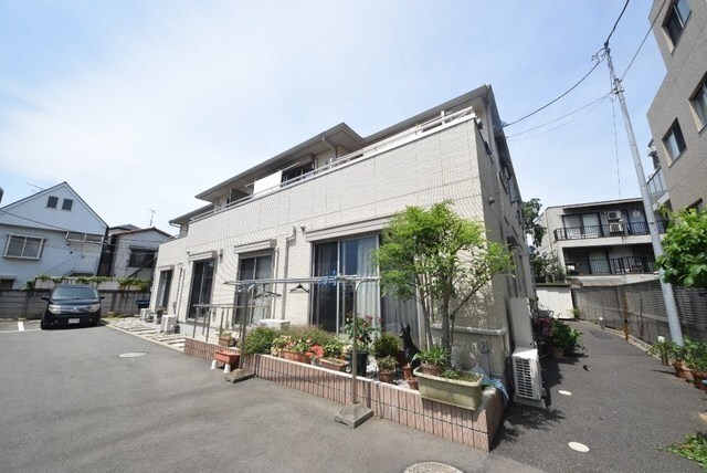 シャトー・ル・パンの物件外観写真