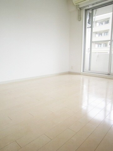 ドゥーエ新川の物件内観写真