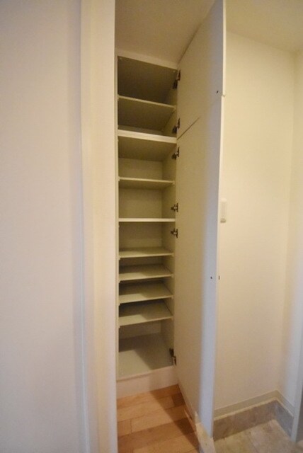 レジディア新川の物件内観写真