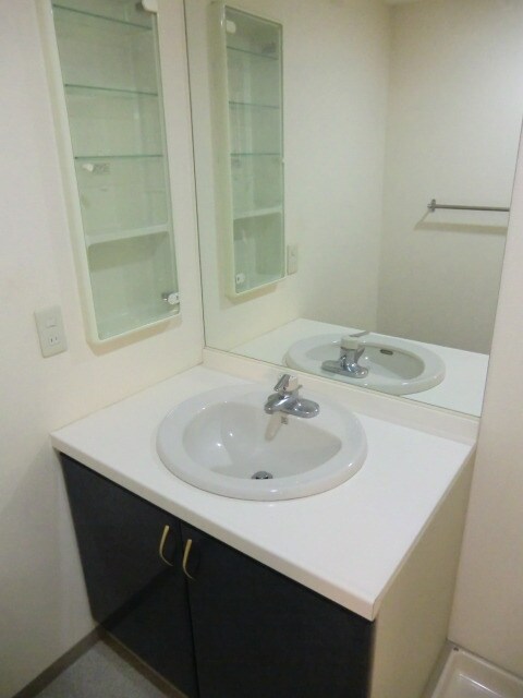 ハイクラッセ日本橋浜町の物件内観写真