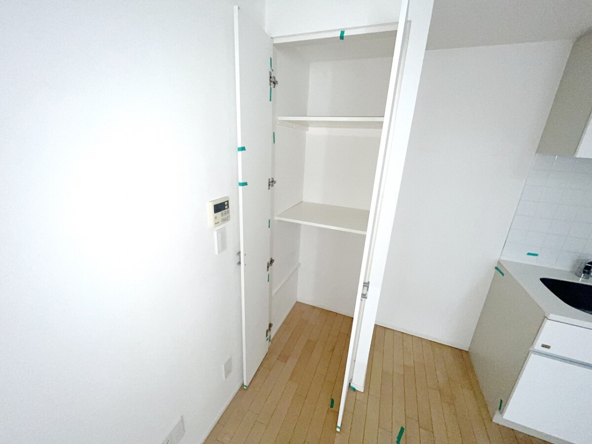 レジデンス白金コローレの物件内観写真