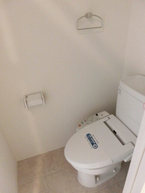 レジディア三越前の物件内観写真