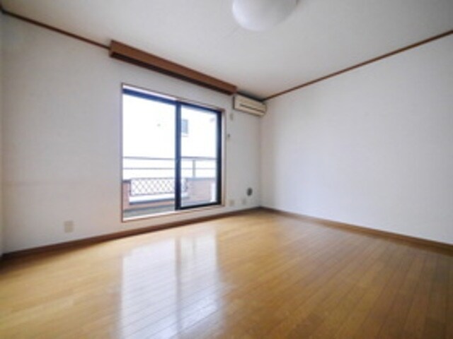 オリーブハウスの物件内観写真