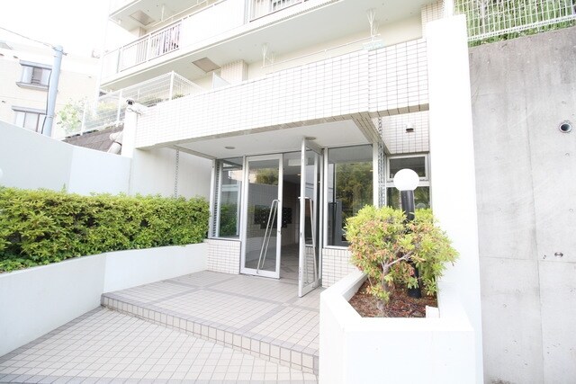 リーガル鷺沼の物件内観写真