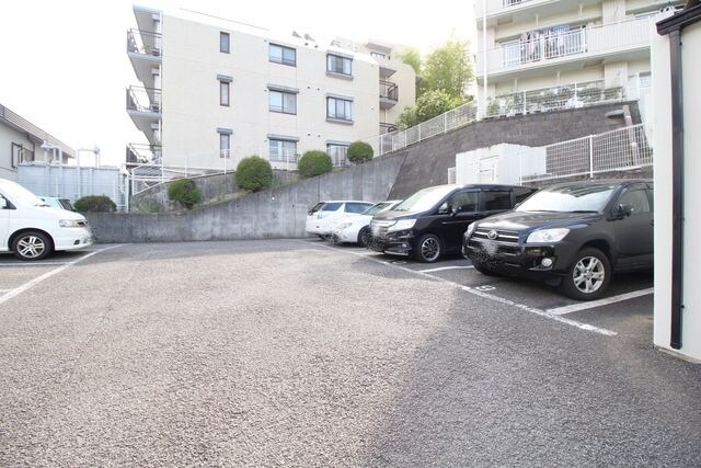 リーガル鷺沼の物件内観写真