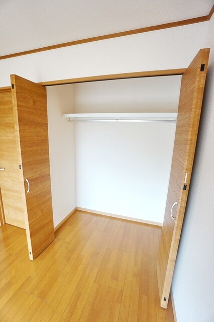 リーガル鷺沼の物件内観写真