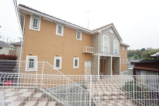 カルムたまプラの物件外観写真