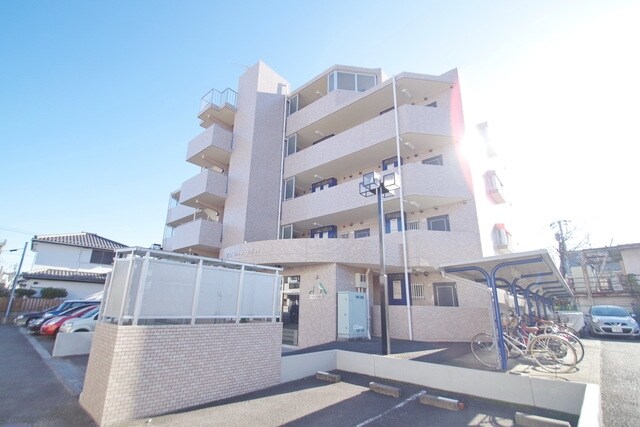 バードタウン8番館の物件内観写真