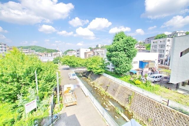 ライズ生田の物件内観写真