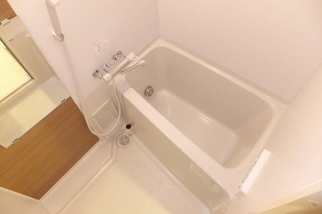 エステート京塚の物件内観写真