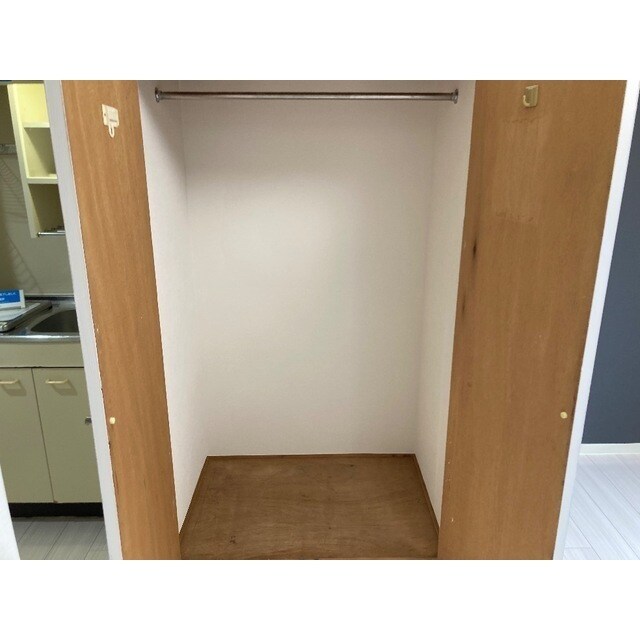 KENWOOD HOUSEの物件内観写真