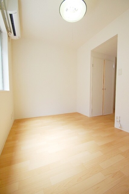 KENWOOD HOUSEの物件内観写真