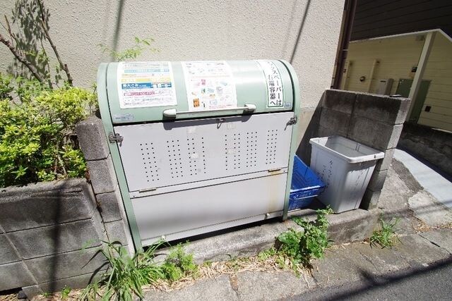 KENWOOD HOUSEの物件内観写真