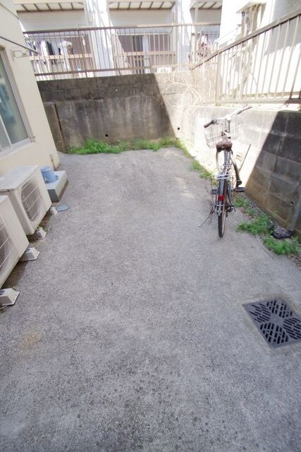 KENWOOD HOUSEの物件内観写真