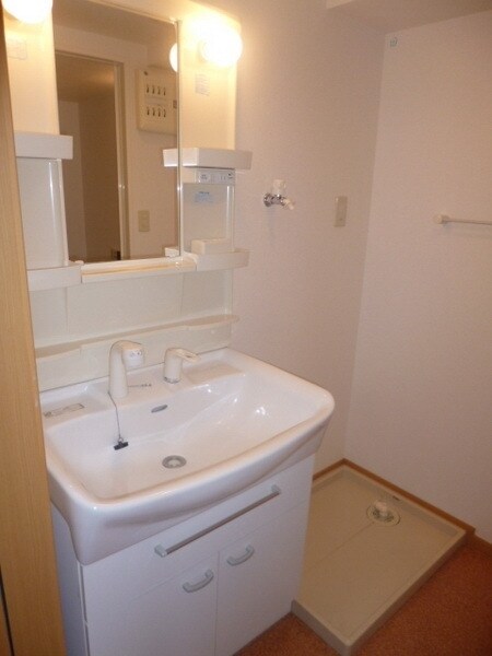 リリーハイム・IIの物件内観写真