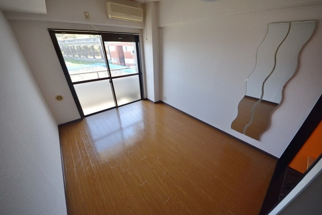 エスケイケイビルの物件内観写真