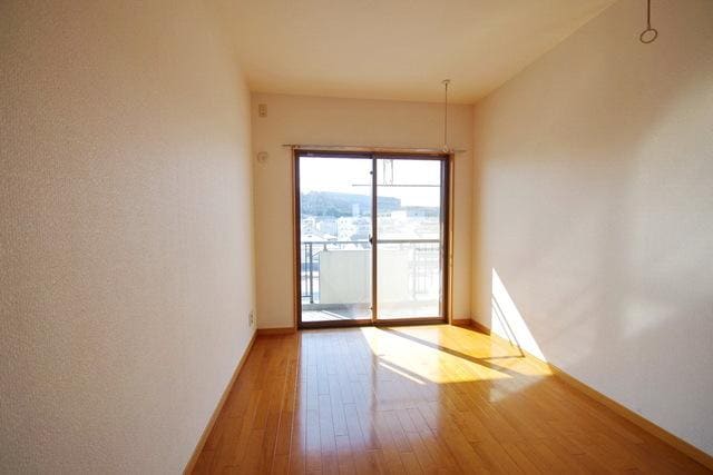 ドメス向ヶ丘遊園ジャルディーノの物件内観写真