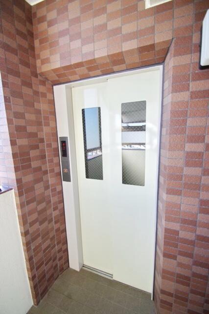 ドメス向ヶ丘遊園ジャルディーノの物件内観写真