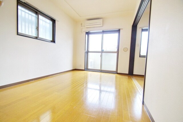 グラン・コンフォールの物件内観写真