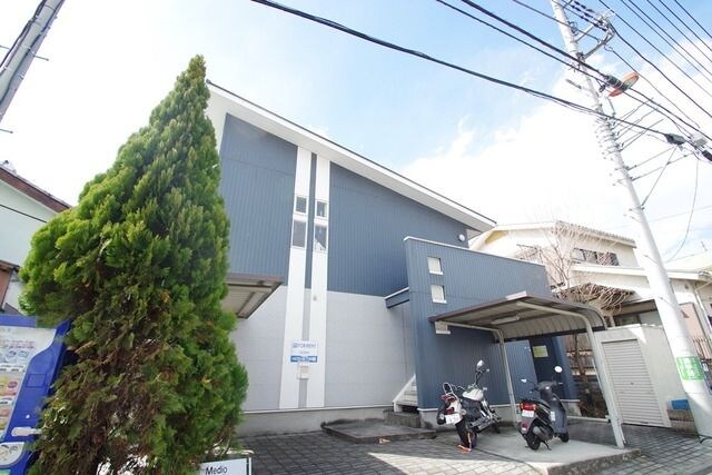 メディオクレストBの物件外観写真