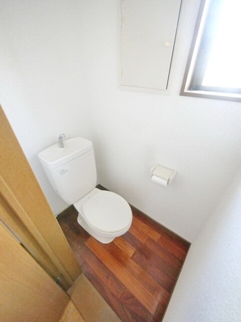 メゾンエフの物件内観写真