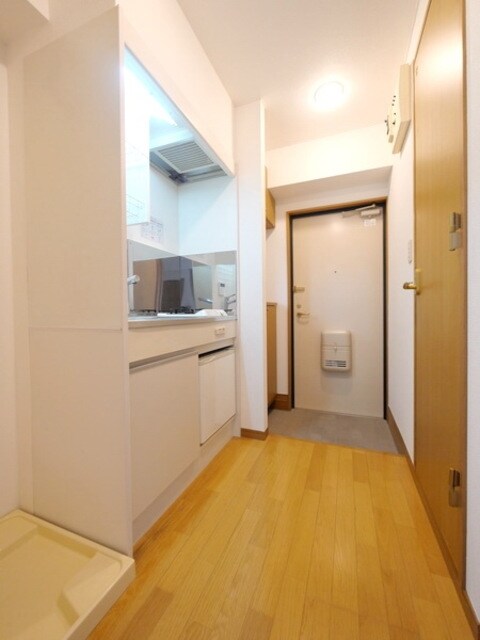 Castle Sky・Eの物件内観写真