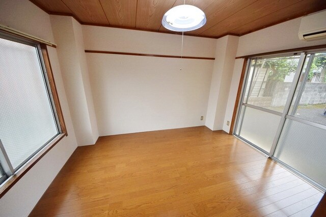 UMOOREの物件内観写真