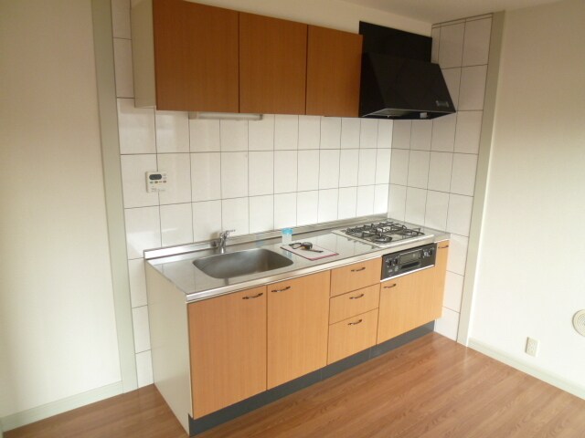 ローズウッド草花の物件内観写真