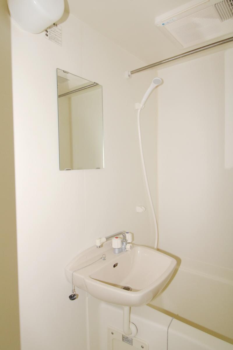 レオパレスピュアブリーズの物件内観写真