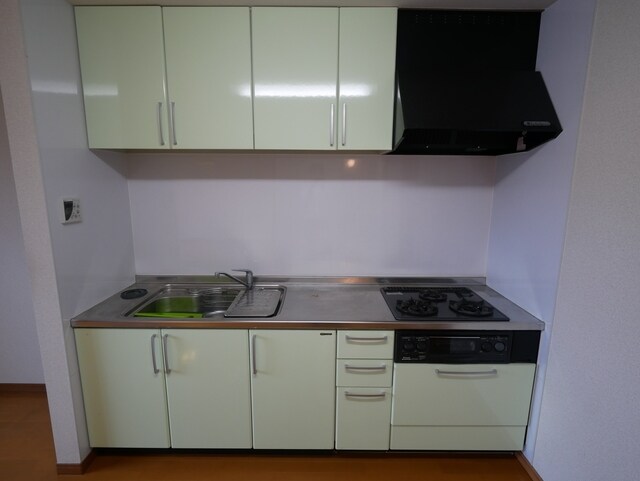 リュミエールAの物件内観写真