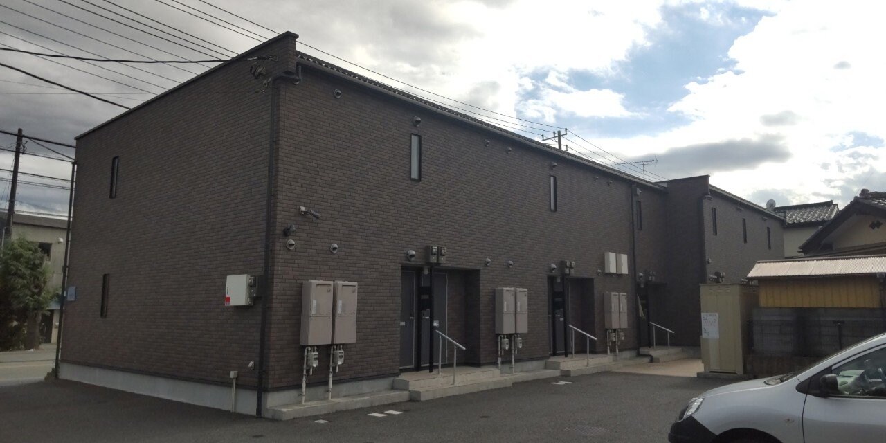 レオネクストひまわりの物件外観写真