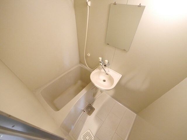 アドニス015の物件内観写真