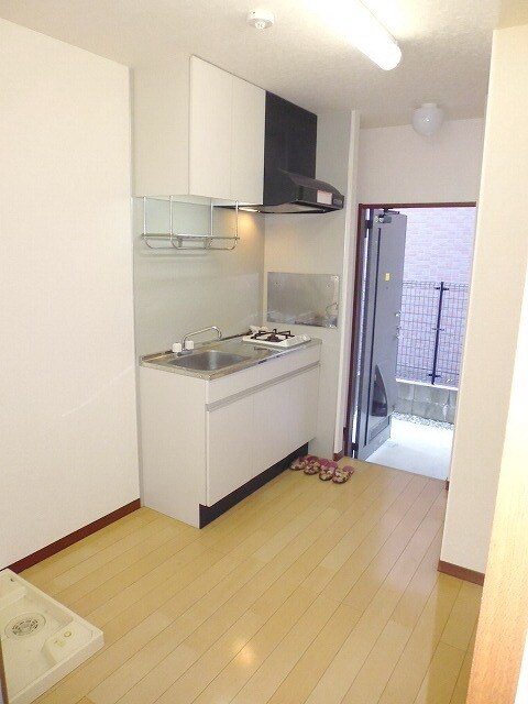 ハイビスカスの物件内観写真