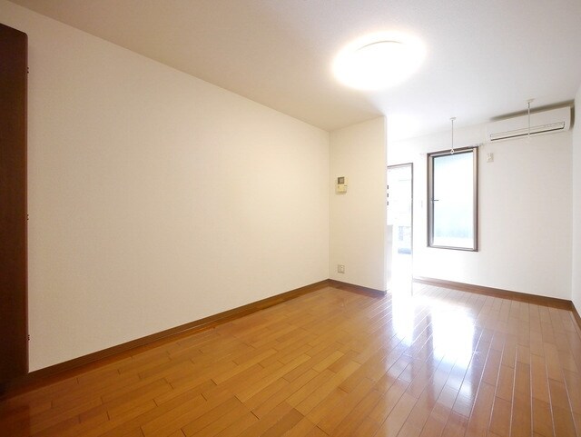 フィフスフロンティアの物件内観写真