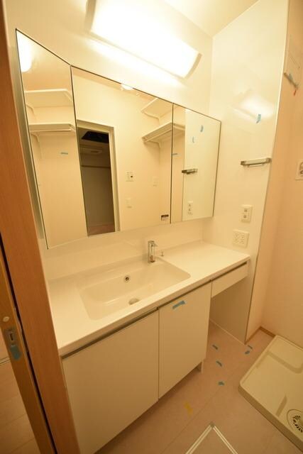 サヌールの物件内観写真