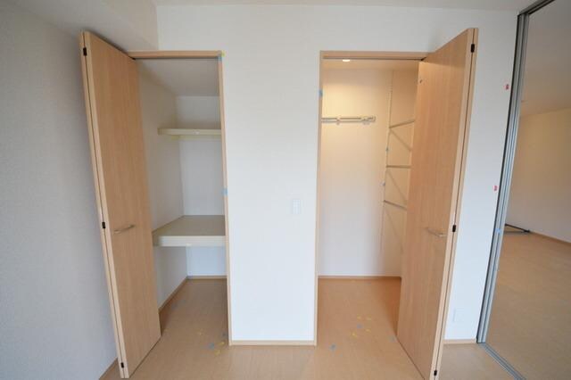 サヌールの物件内観写真