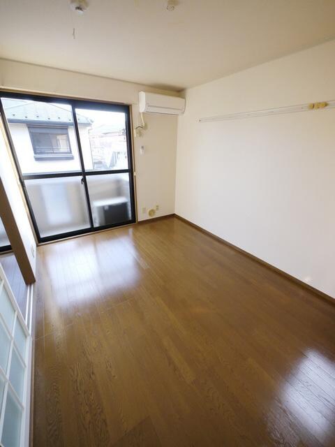 クレセントの物件内観写真