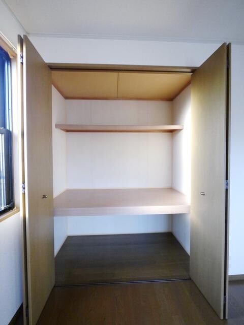 クレセントの物件内観写真