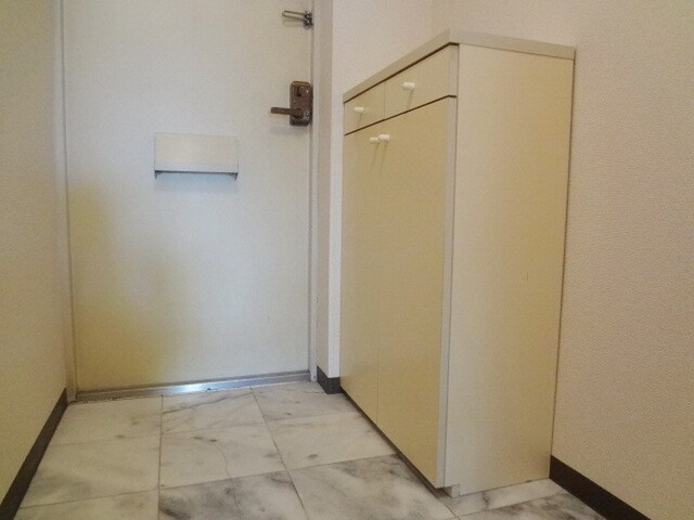 リーセントレジデンスの物件内観写真