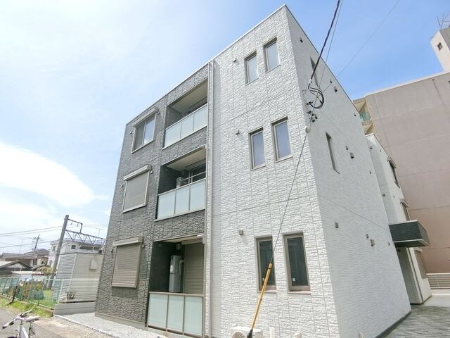 ラフィネマノワールの物件外観写真