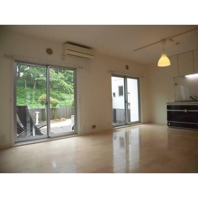 京王ガーデン平山の物件内観写真